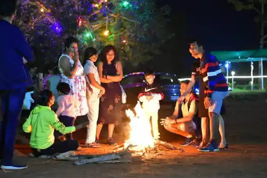 cottages at pawna dam