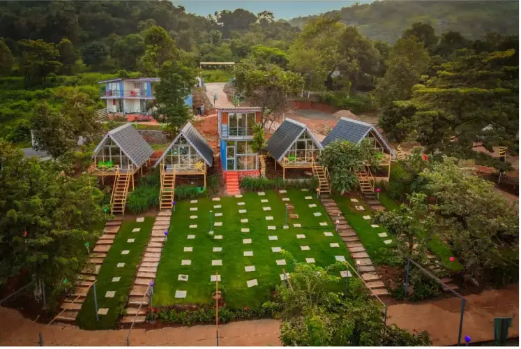 luxurious room near pawna