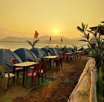 best places for family near pune